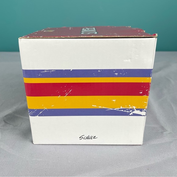 Funko Pop Home Charlie Brown Ceramic Mug Peanuts Collectible. - Picture 8 of 10